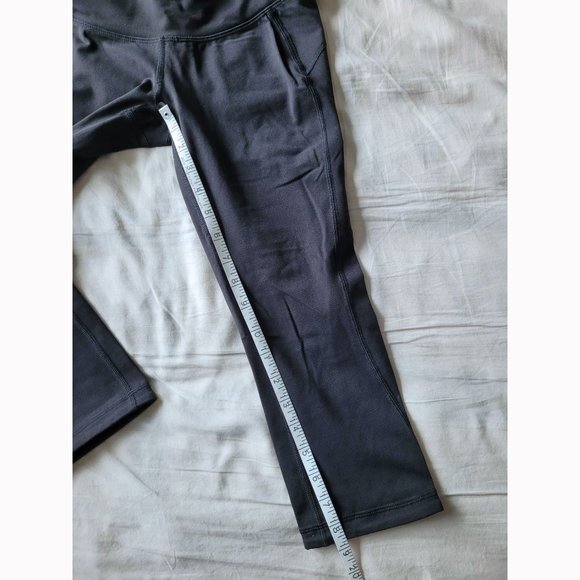 New Balance Black Capri Length Leggings (S) - Picture 7 of 8